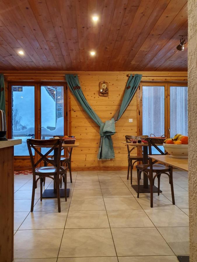 Chalet Le Bois Joli Bonneval-sur-Arc Bagian luar foto